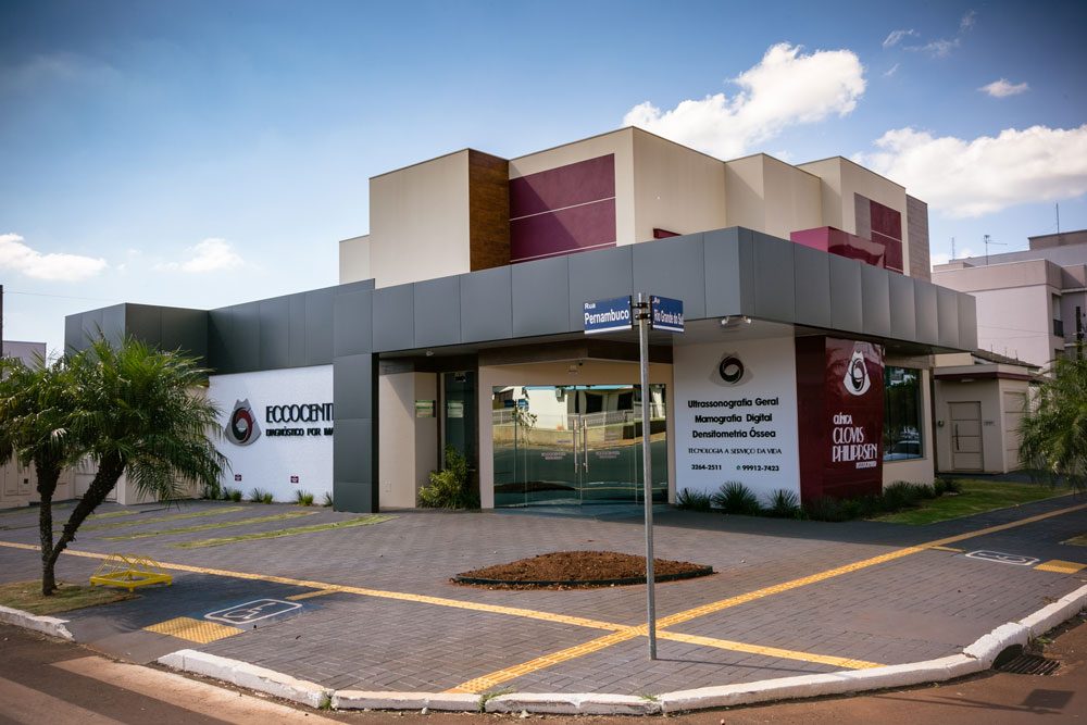 Fachada da Eccocenter, em Medianeira